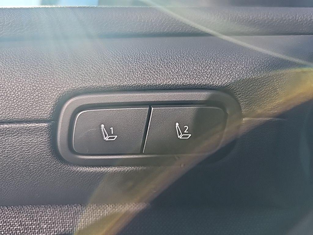 New 2026 Black Hyundai Limited image 12