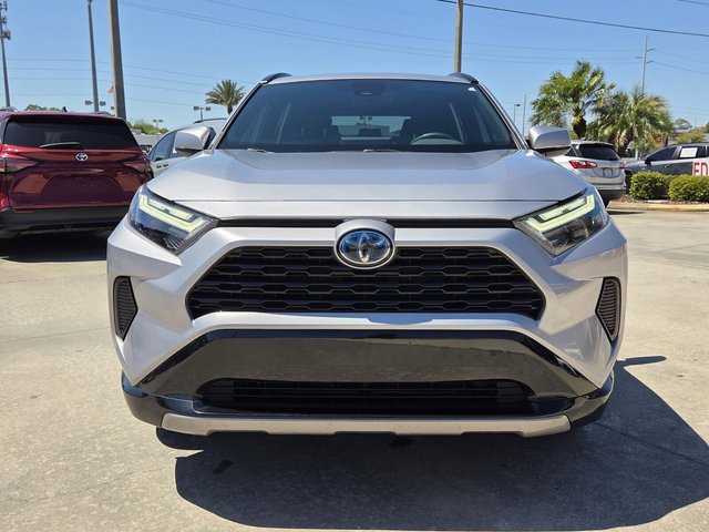 2024 Toyota RAV4 SE
