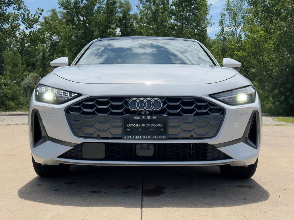 Used 2025 White Audi  image 10