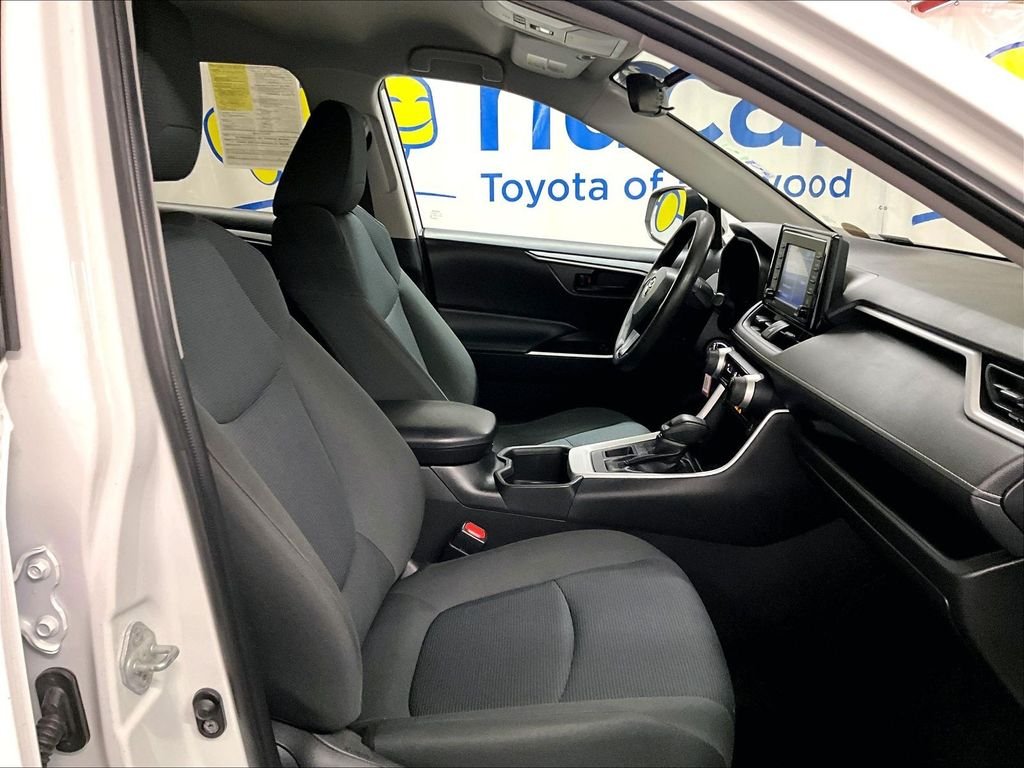 Certified Used 2022 White Toyota LE image 11