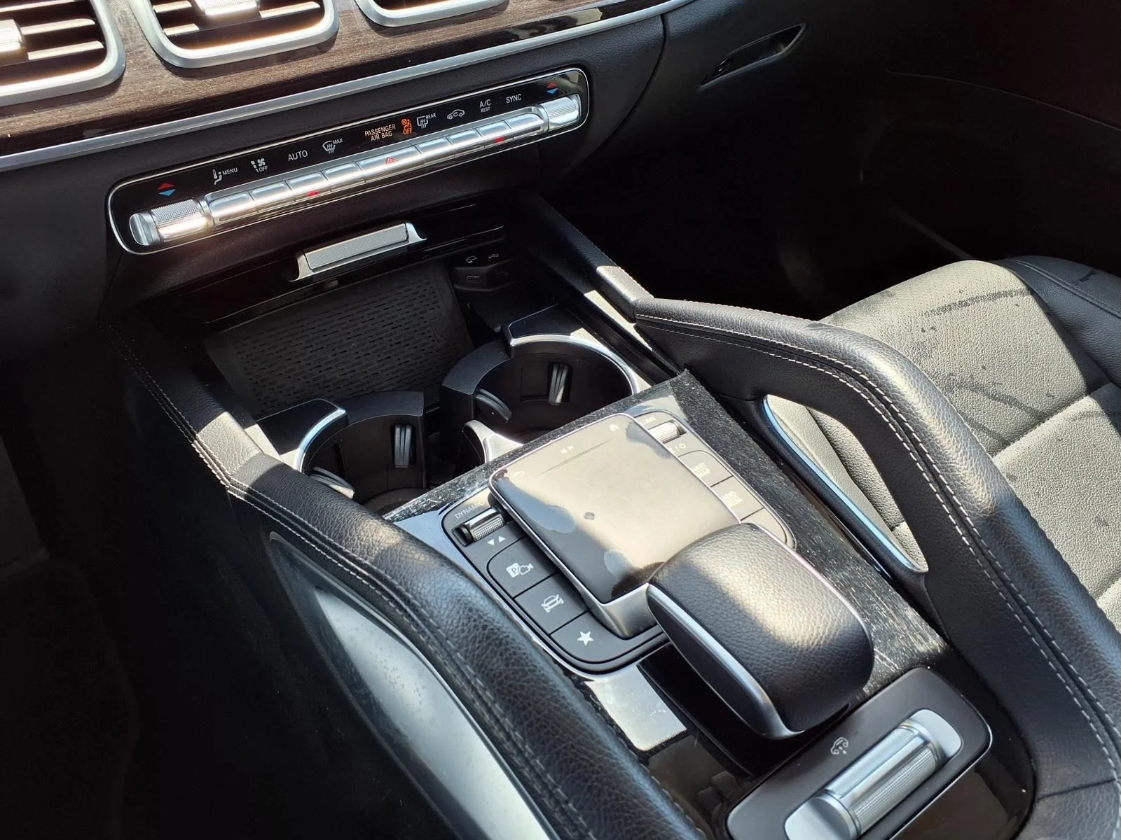 Used 2023 White Mercedes-Benz GLS 450 image 25
