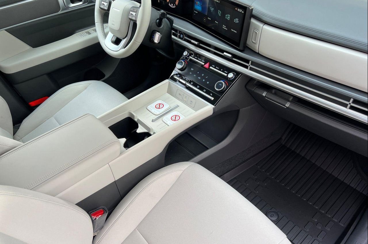2026 Hyundai Santa Fe SE - Photo 19