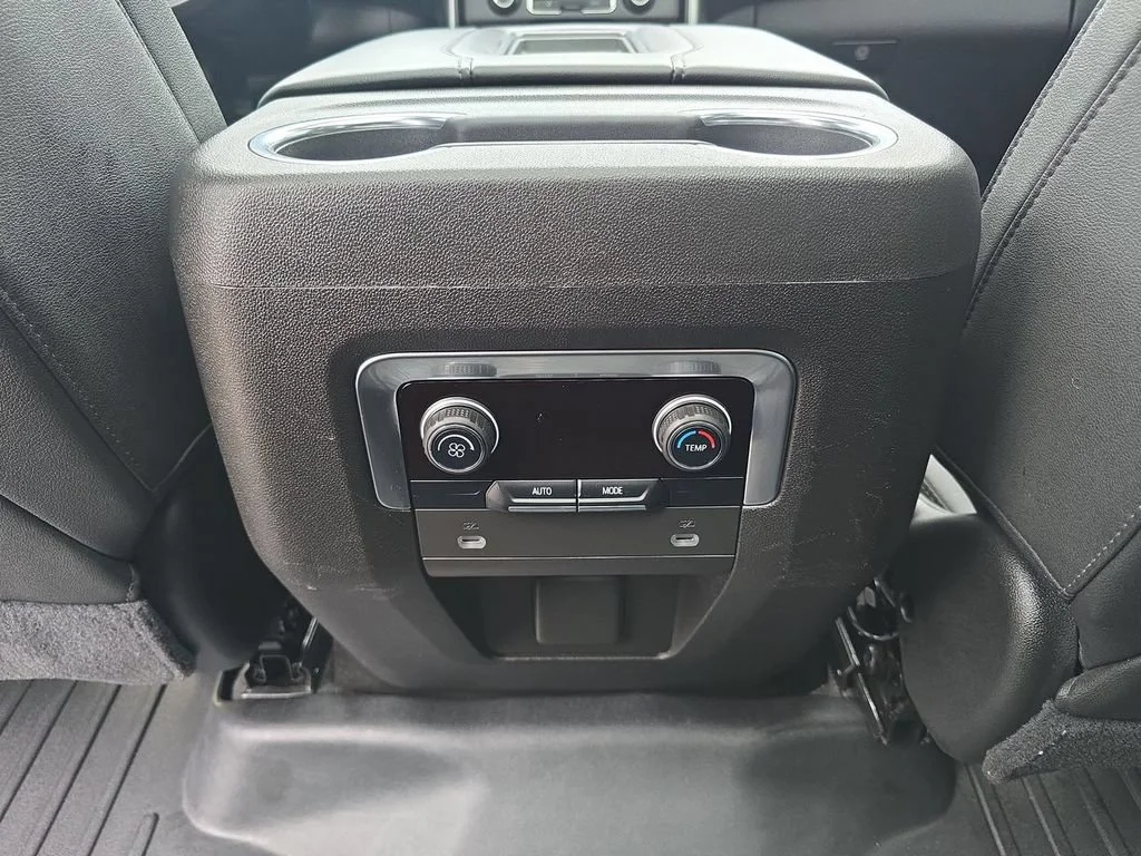 Certified Used 2021 SUMMIT WHITE Chevrolet Z71 image 22