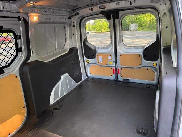 Certified Used 2018 Silver Ford XL image 18