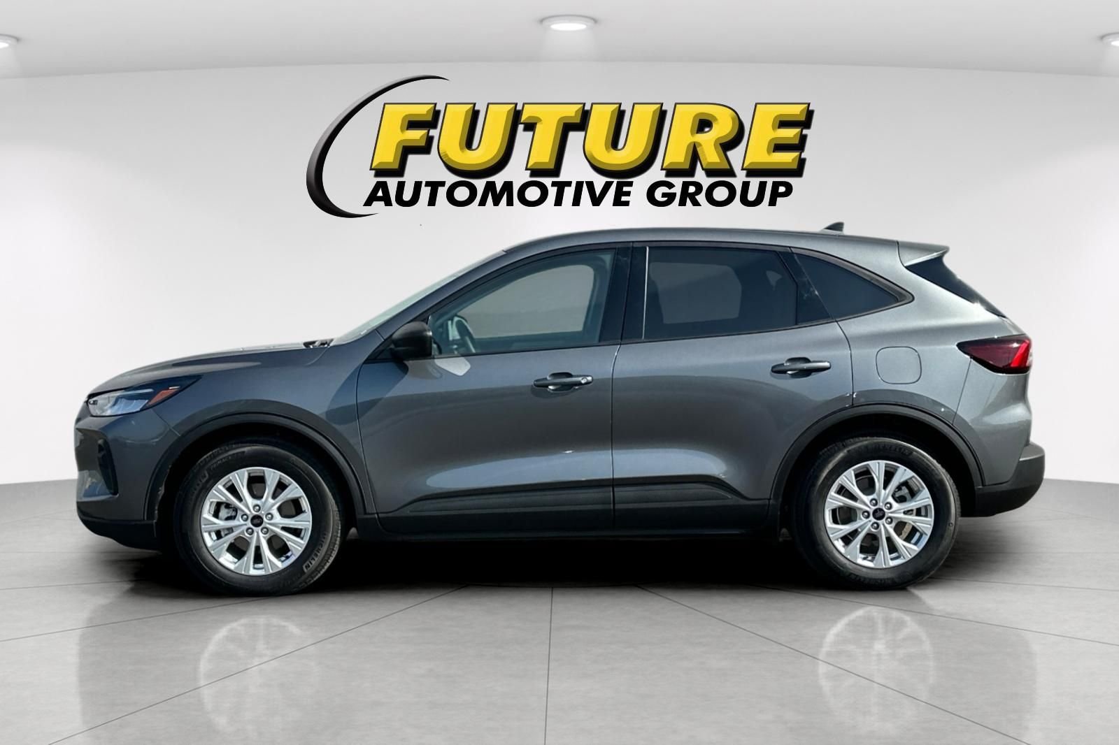 Certified Used 2025 Gray Ford Active image 6