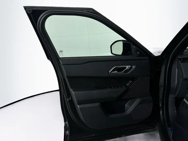 New 2026 Carpathian Gray Land Rover Dynamic SE image 11