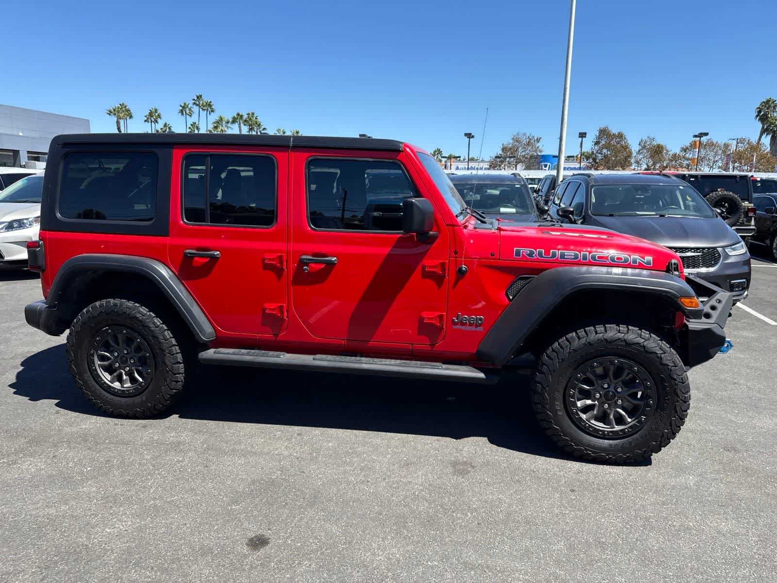 Used 2021 Firecracker Red Clearcoat Jeep Unlimited Rubicon image 12