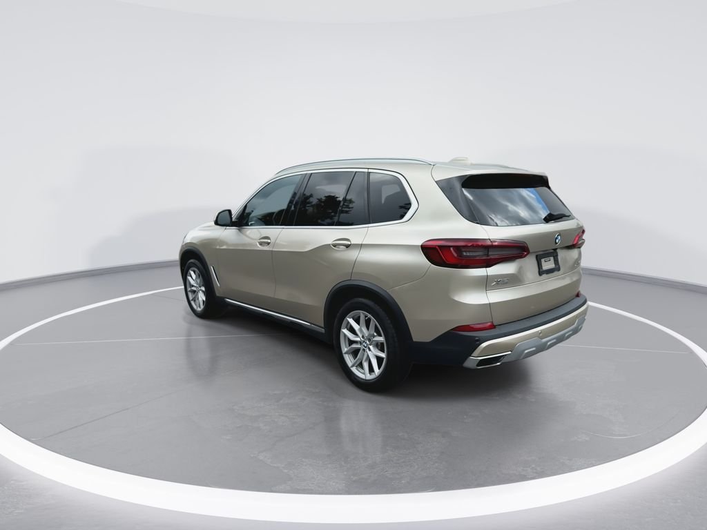 Used 2019 Sunstone Metallic BMW xDrive40i image 6