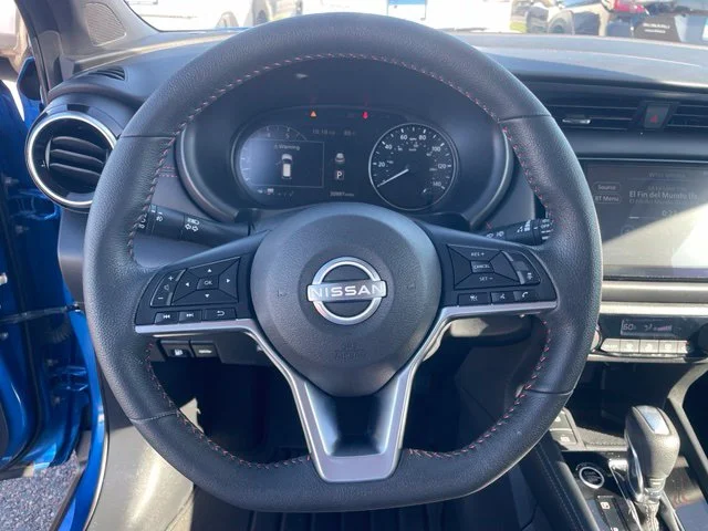 Used 2023 Blue Nissan SR image 8