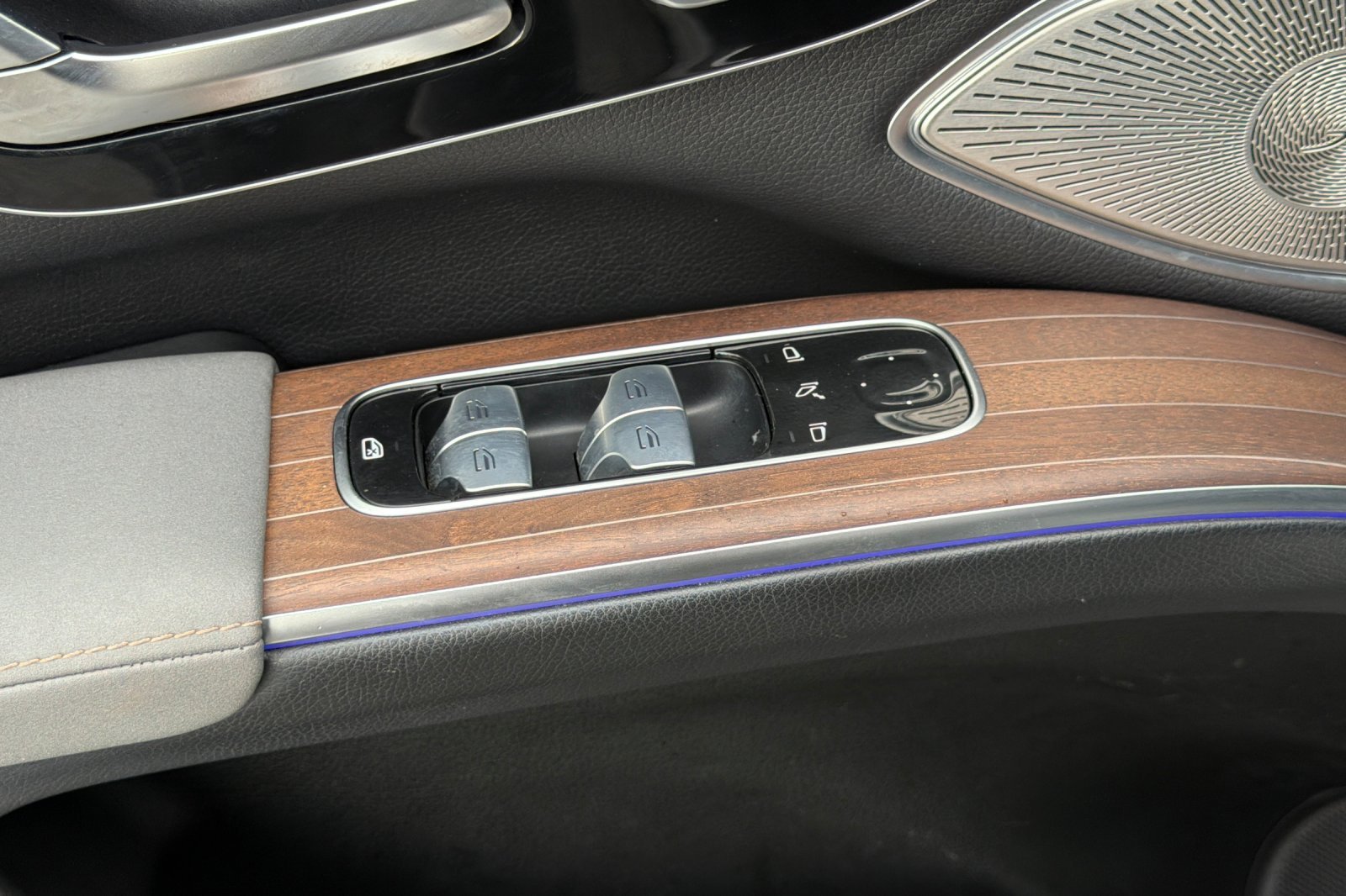 Certified Used 2023 Gray Mercedes-Benz 580 image 28