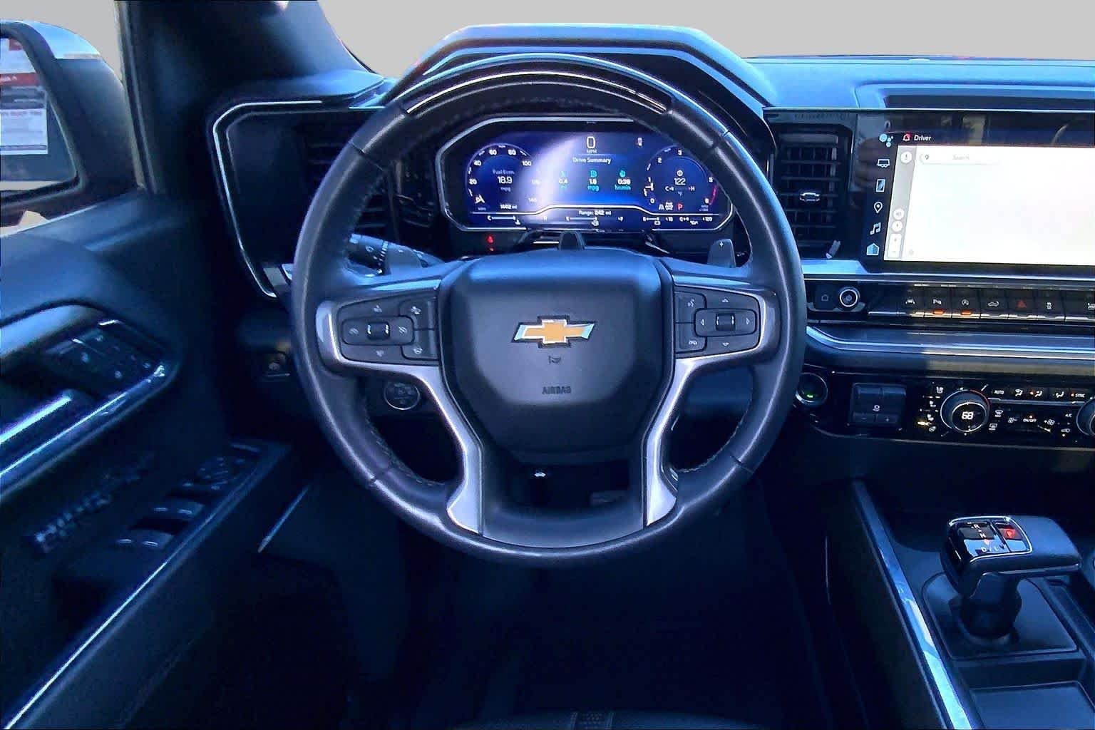 Used 2024 Black Chevrolet High Country image 6