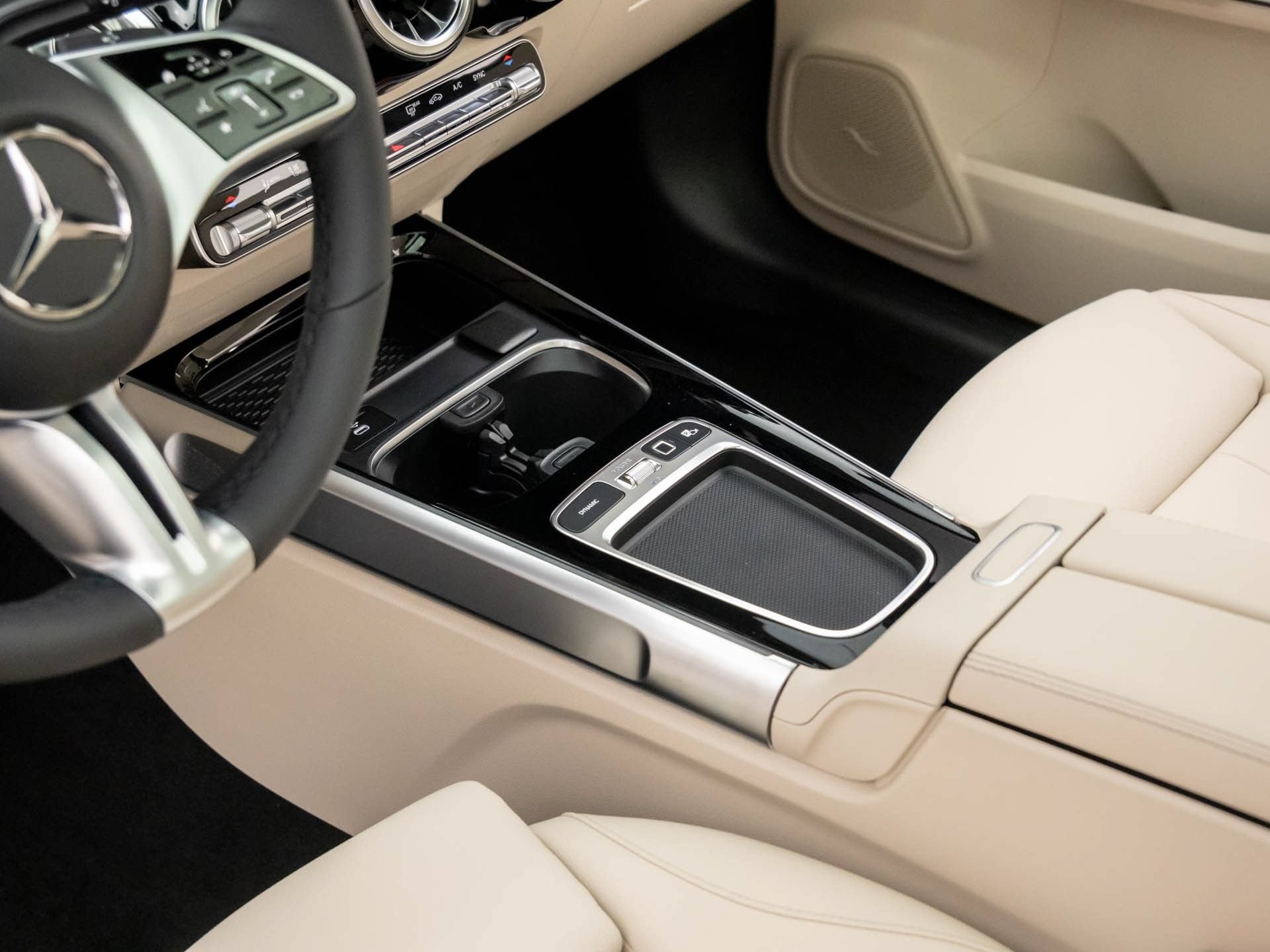 New 2026 Night Black Mercedes-Benz GLB 250 image 53