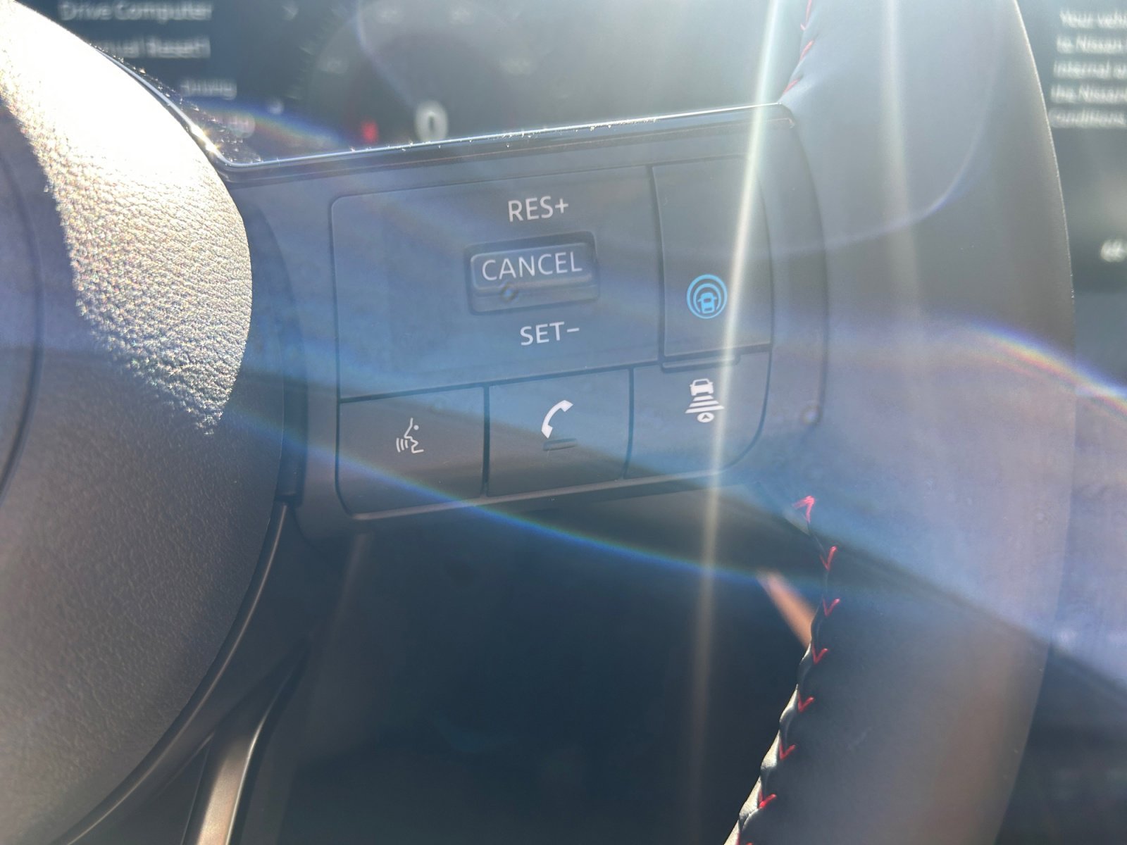 2026 Nissan KICKS SR AWD - Photo 12