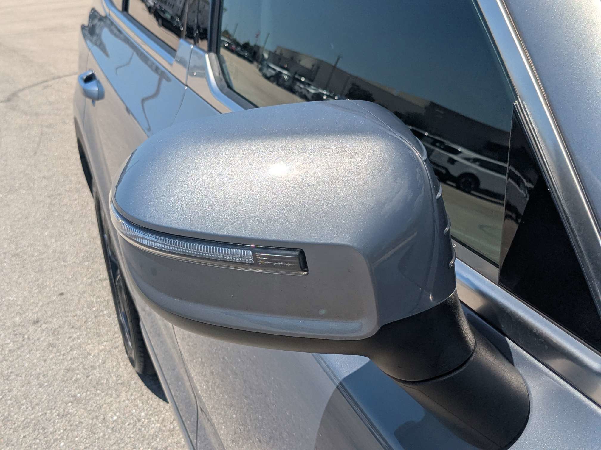 Certified Used 2025 Everlasting Silver Kia S image 12