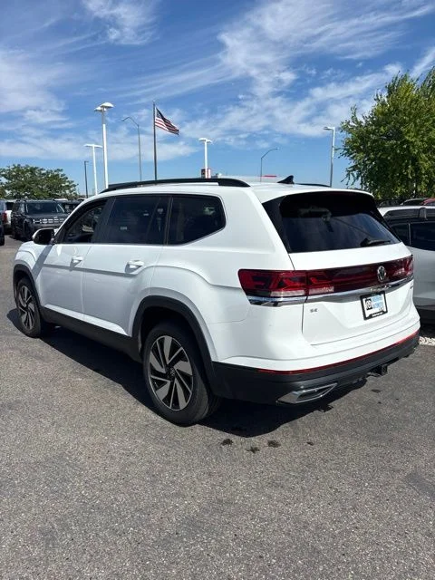 2024 Volkswagen Atlas SE w/Tech - Photo 6