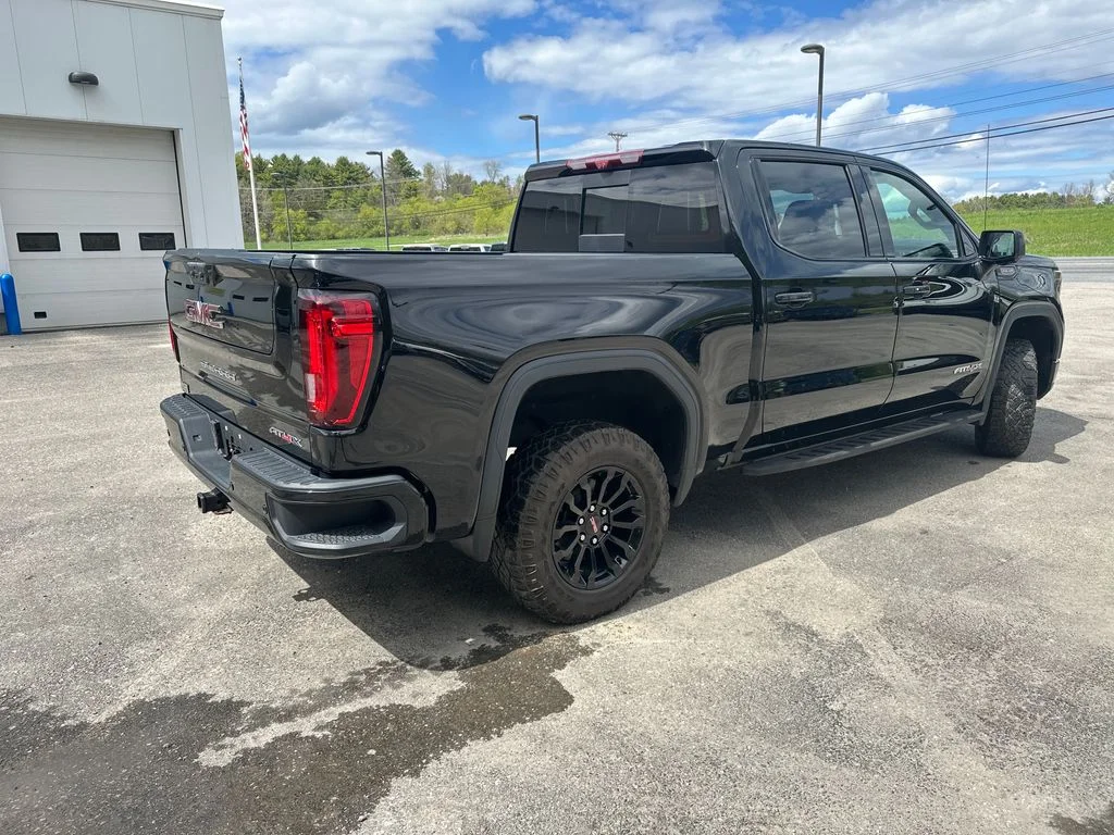 Used 2022 Black GMC AT4X image 5