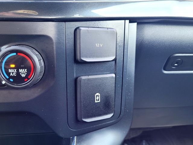 Used 2022  Ford XL image 17