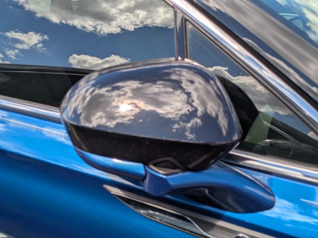Used 2020 Blue Lincoln Standard image 8