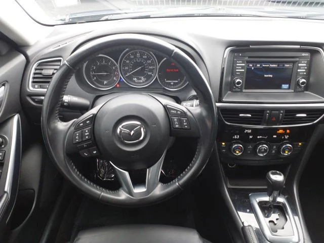 Used 2014 Blue Mazda i Touring image 9