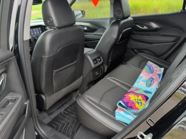 Used 2022 Black GMC SLT image 15