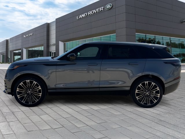 New 2026 Zadar Grey Land Rover P250 Base image 2