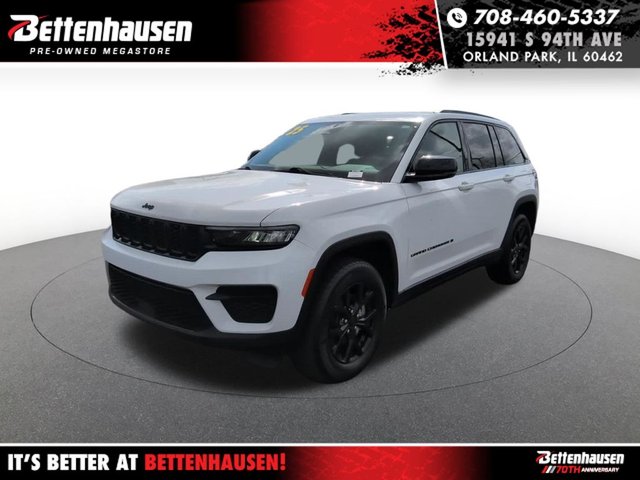 Certified Pre-Owned 2025 Jeep Grand Cherokee Altitude 4WD