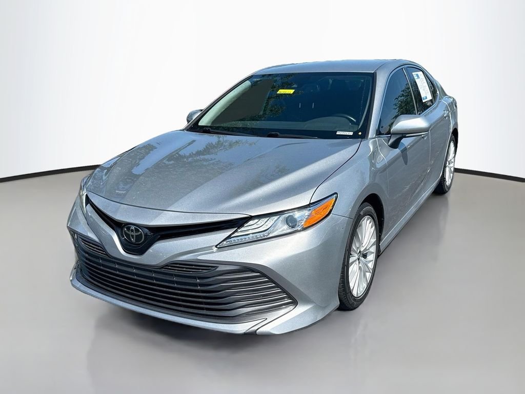 Used 2019 Celestial Silver Metallic Toyota XLE image 3