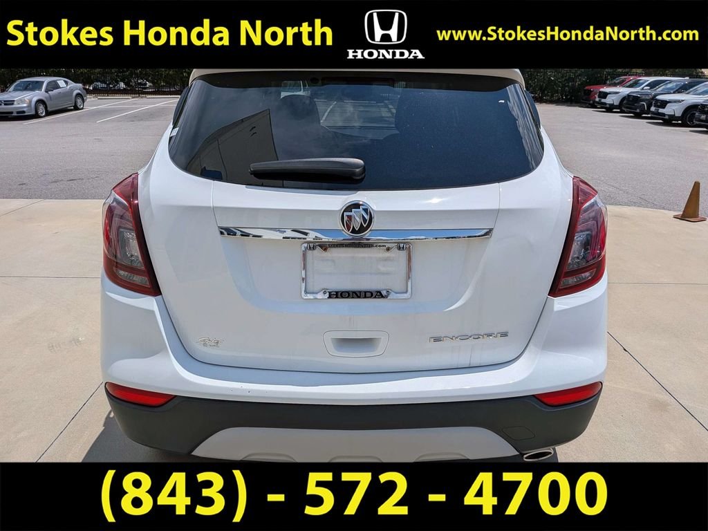 Used 2021 White Buick Preferred image 11