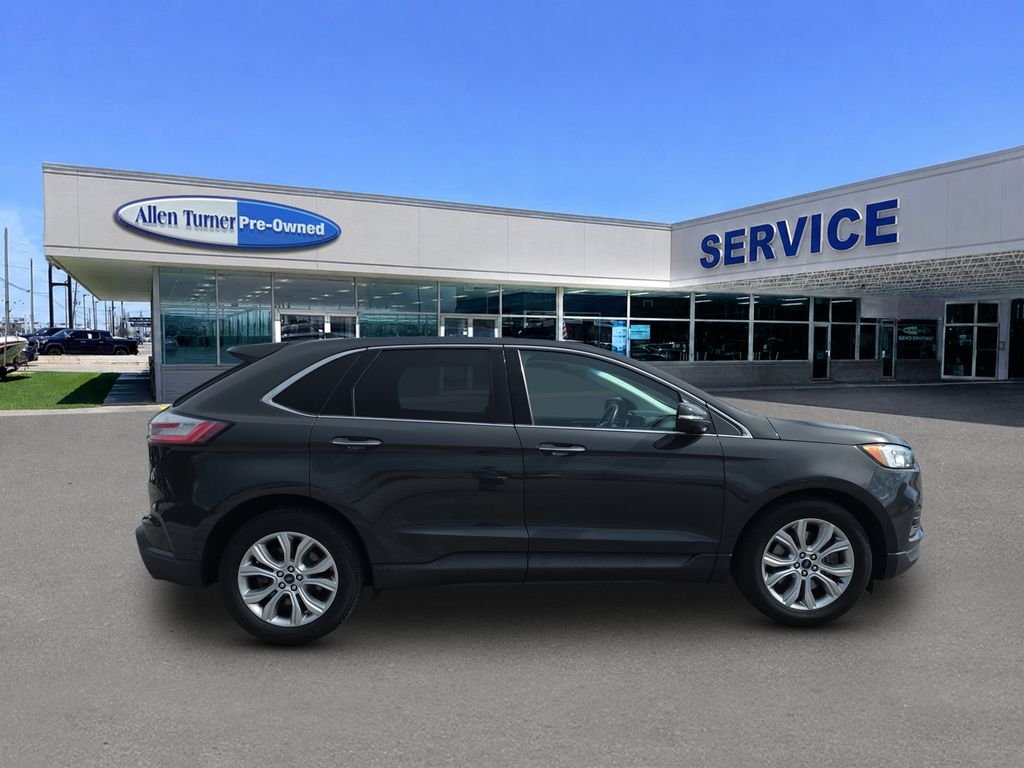 2021 Ford Edge Titanium - Photo 9