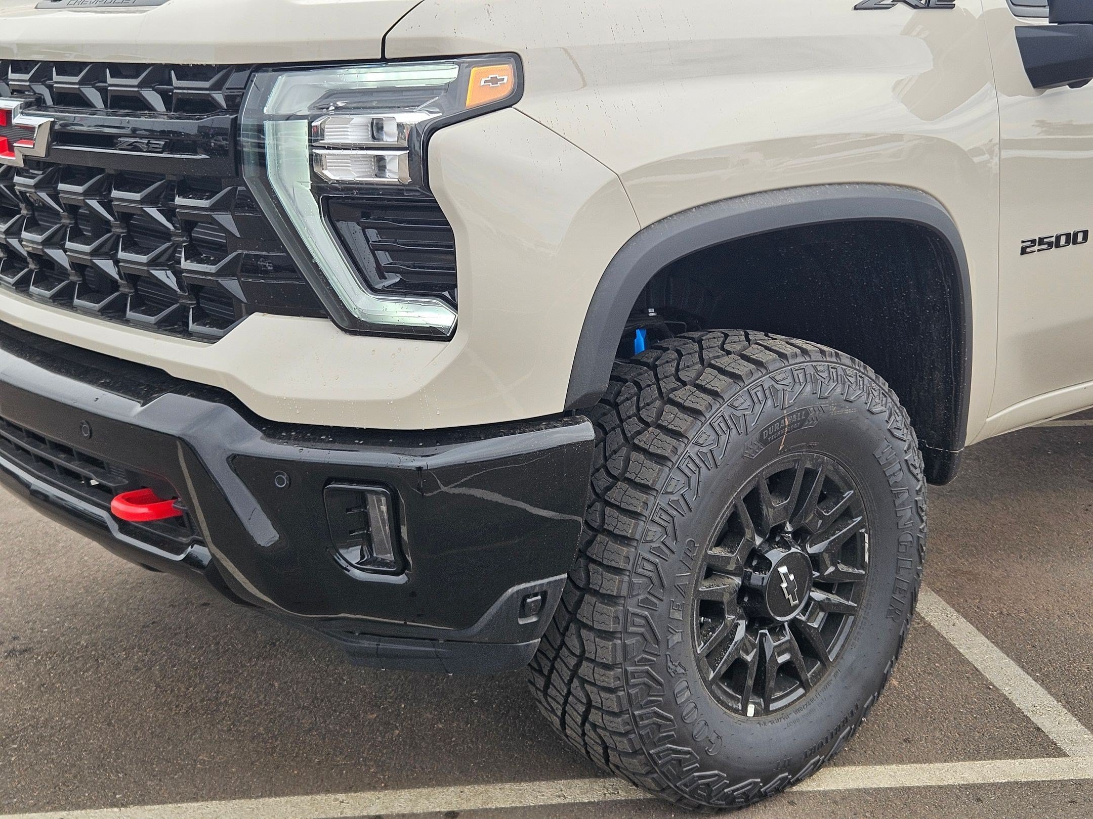 New 2026 White Sands Chevrolet ZR2 image 17