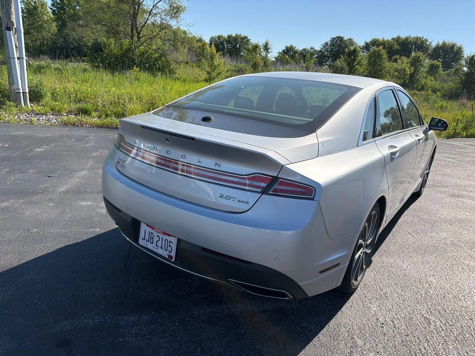 Used 2019 Ingot Silver Lincoln Reserve image 6
