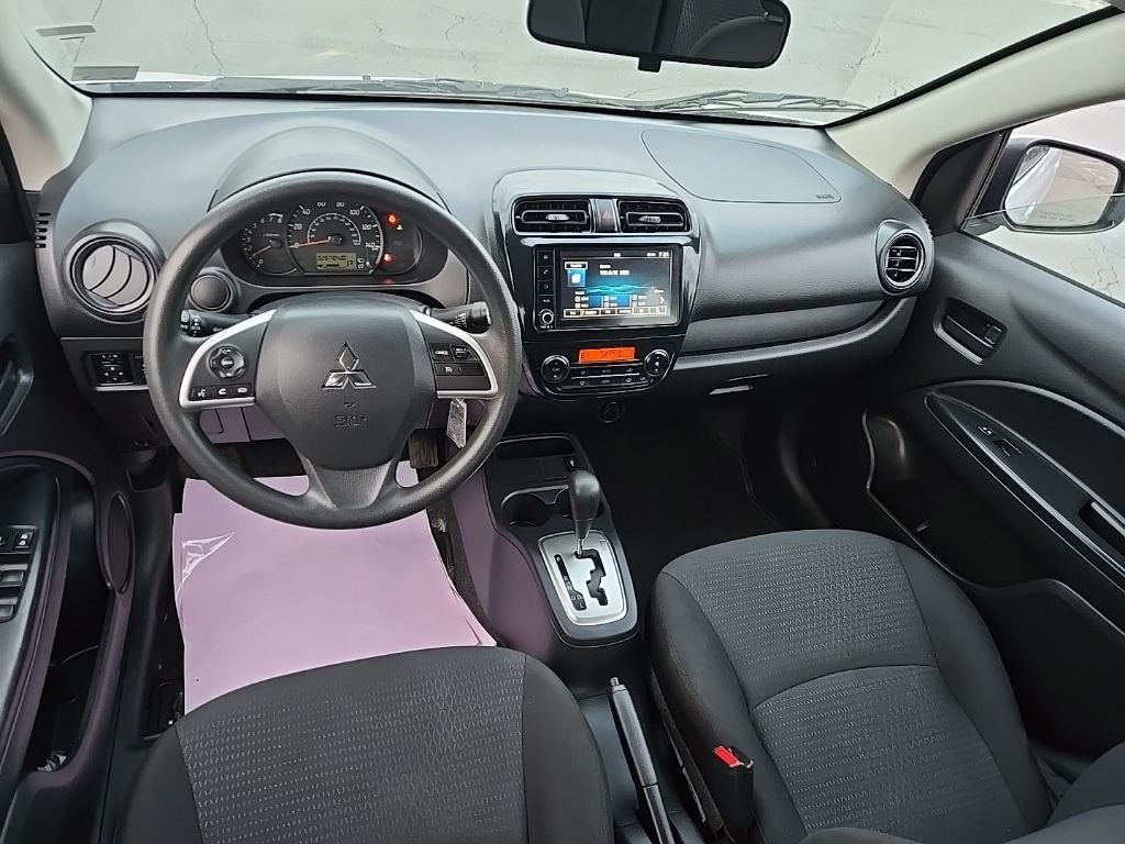 Used 2024  Mitsubishi  image 16