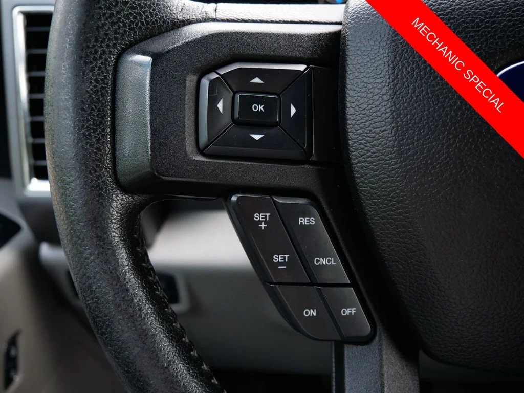 Used 2015 Silver Ford XLT image 17