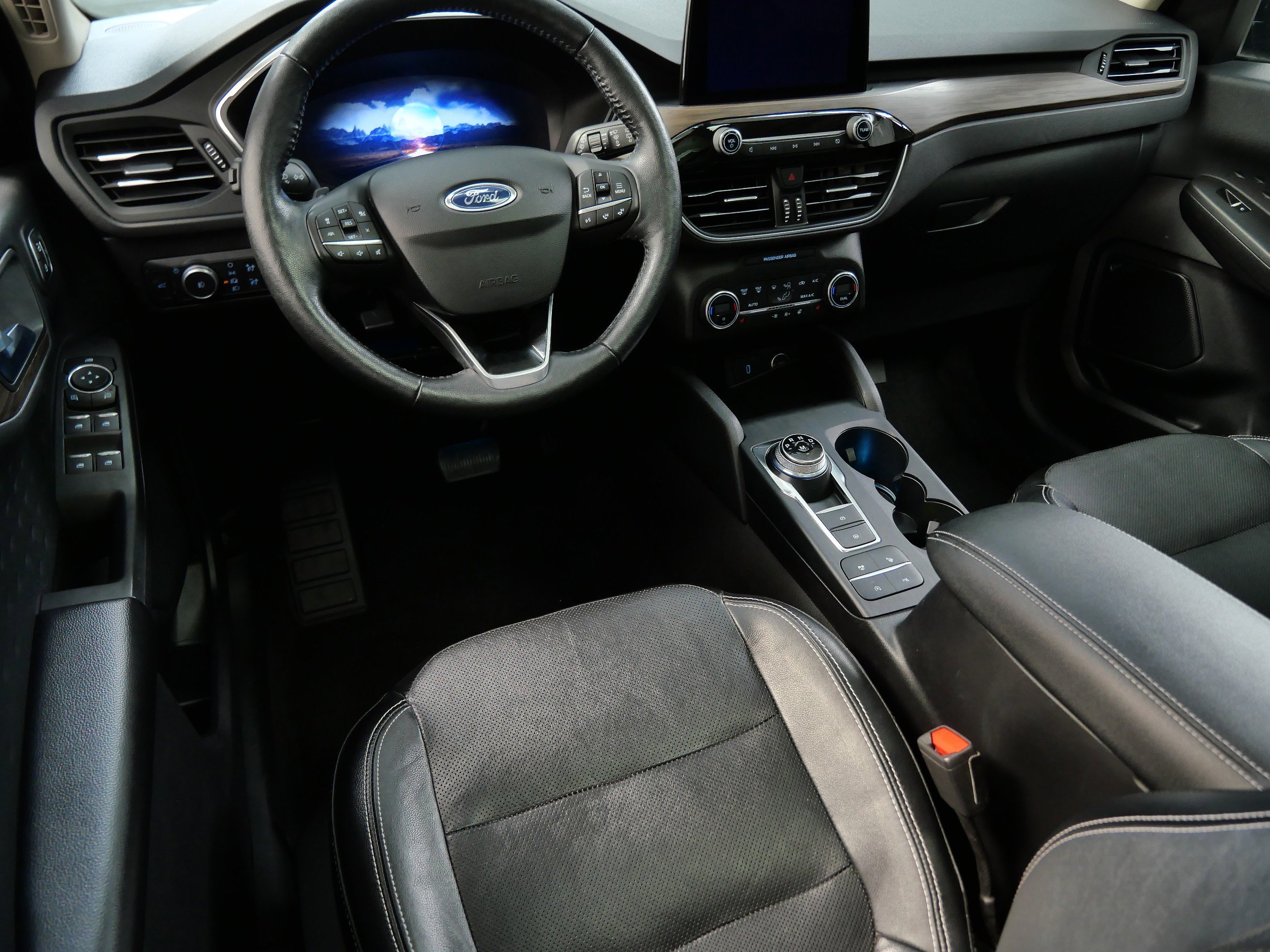 Used 2020 Ford Escape Titanium with VIN 1FMCU9J94LUA35104 for sale in Minnetonka, Minnesota