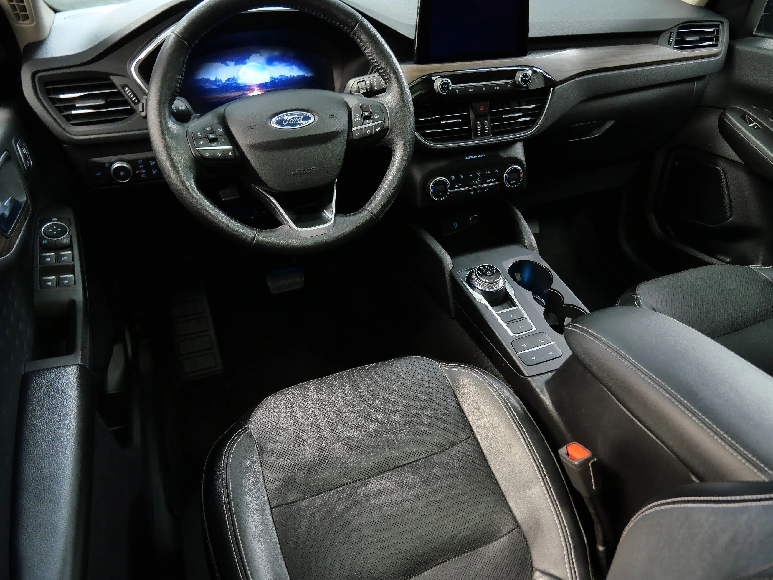 Used 2020 Ford Escape Titanium with VIN 1FMCU9J94LUA35104 for sale in Minnetonka, Minnesota