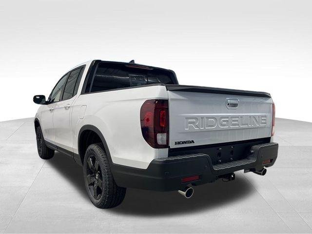 New 2026 Platinum White Pearl Honda Black Edition image 3
