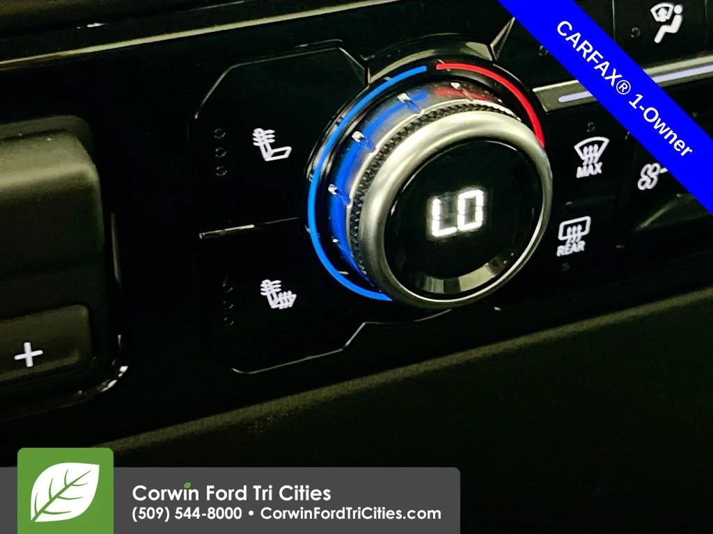 Used 2024 Summit White GMC SLE image 23