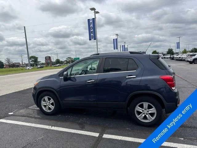 Used 2018 Storm Blue Metallic Chevrolet LT image 5