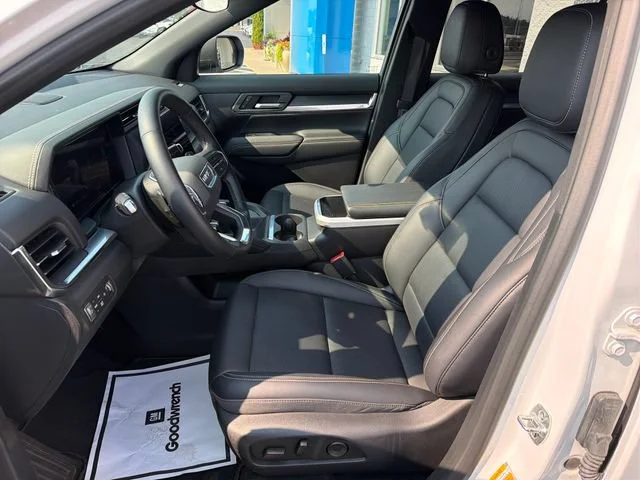 Used 2026 Summit White GMC Elevation image 15