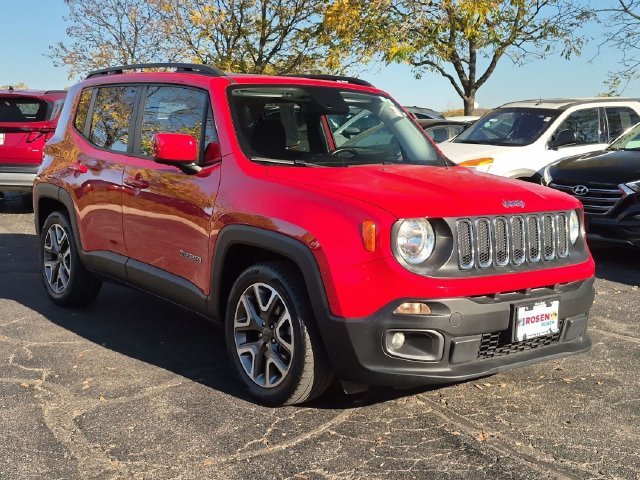 Used 2017 Red Jeep Latitude image 1