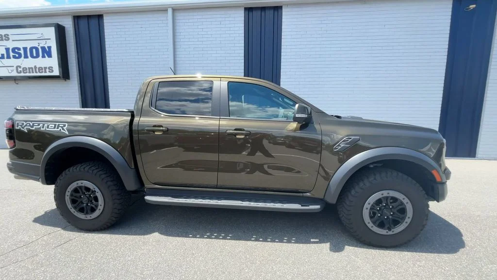 Used 2024 Green Ford Raptor image 9
