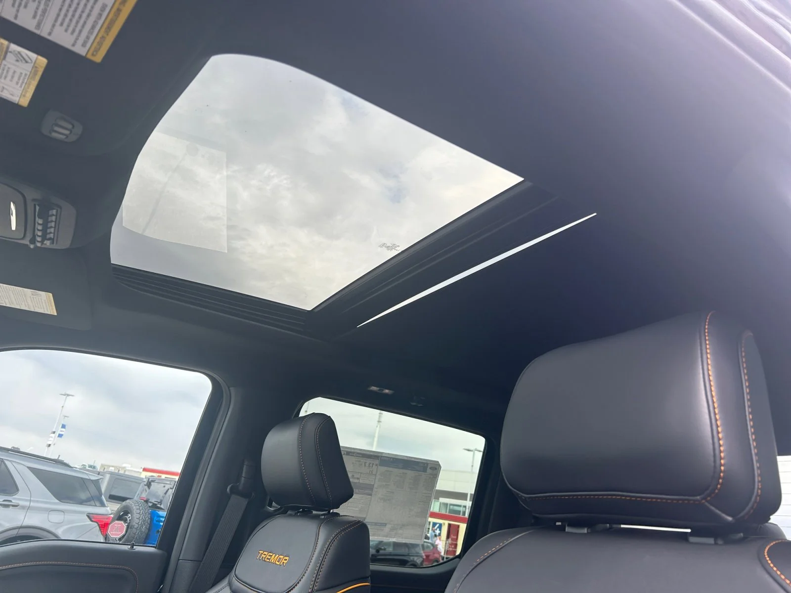 New 2026 Agate Black Metallic Ford Tremor image 18