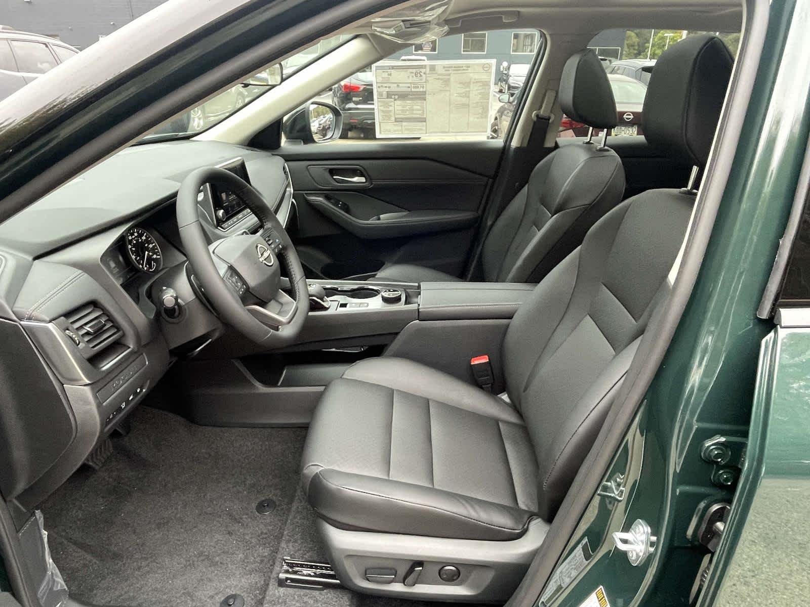 New 2027 Obsidian Green Nissan Dark Armor image 17