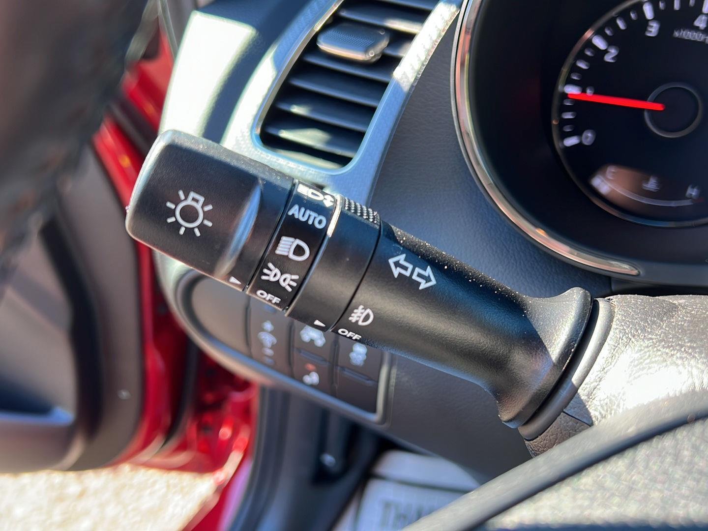 Used 2018 Currant Red Kia S image 9