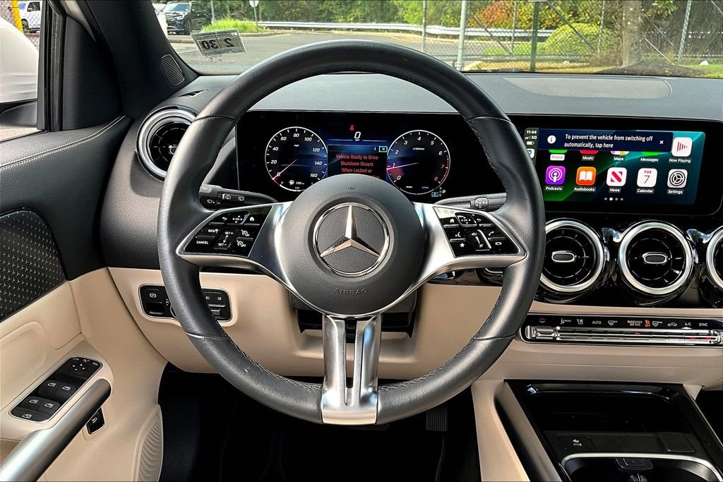 Certified Used 2025 White Mercedes-Benz GLA 250 image 5