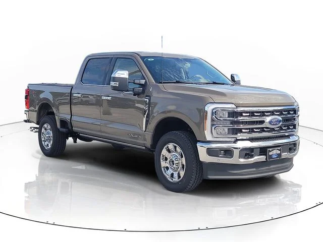 New 2026 Gray Ford Lariat image 3