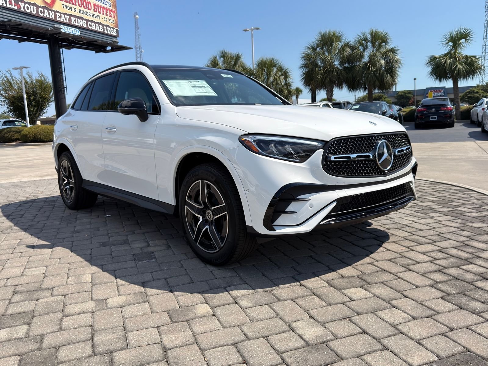 Used 2026 Polar White Mercedes-Benz GLC 300 image 7