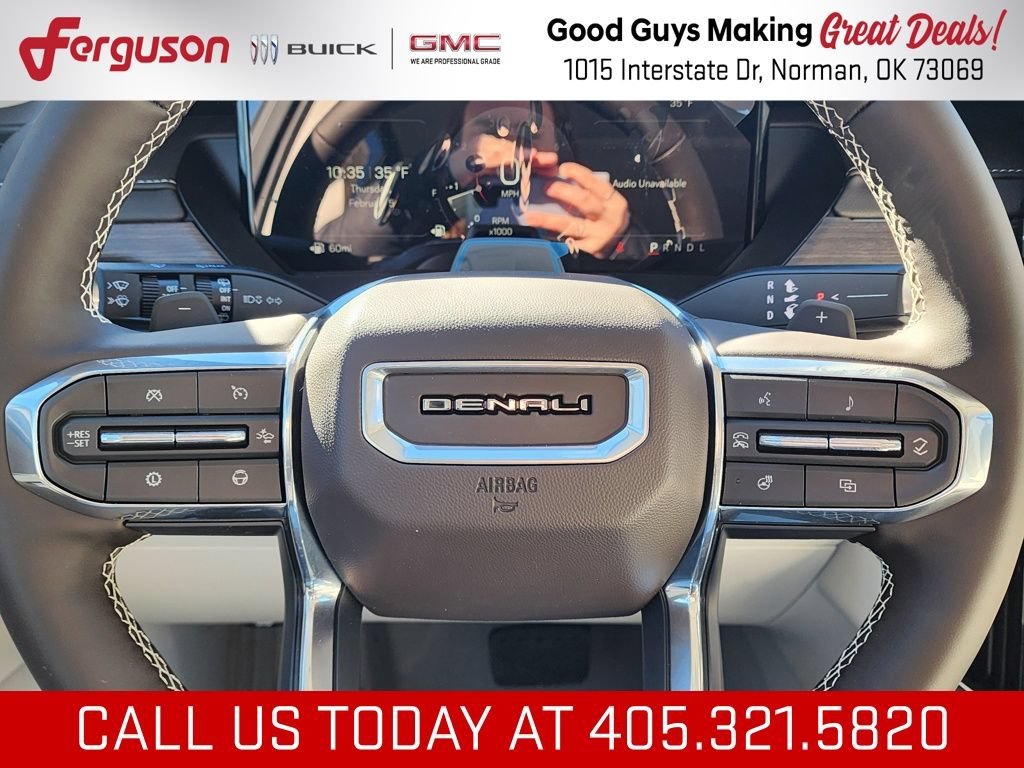 2026 GMC Acadia Denali - Photo 21