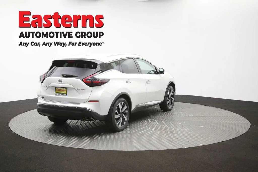 Used 2023 White Nissan SL image 40