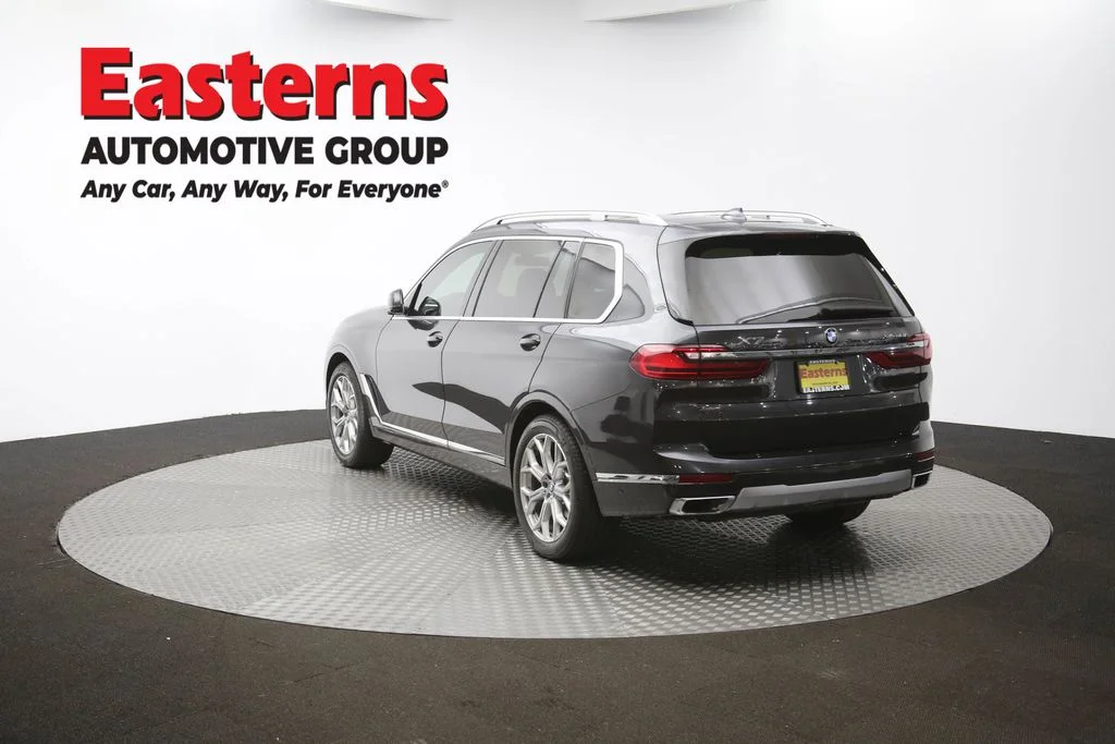 Used 2022 Gray BMW xDrive40i image 65